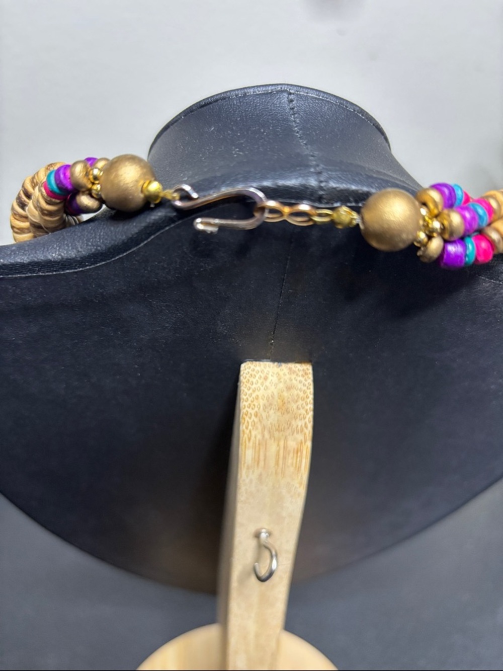 Beach Boho Coconut Shell Colorful Beaded Resort Beach Necklace - Picture 4 of 7